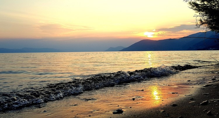 Pláž na ostrově Evia, Řecko